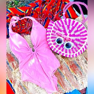 I'm selling bodysuit. From a Brazilian brand.  Brand: Lenny Niemeyer.